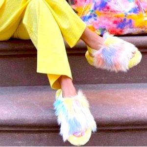 UGG Fluff Yeah Slide